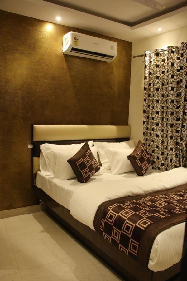 Hotel Snow White Inn Neu-Delhi Exterior foto