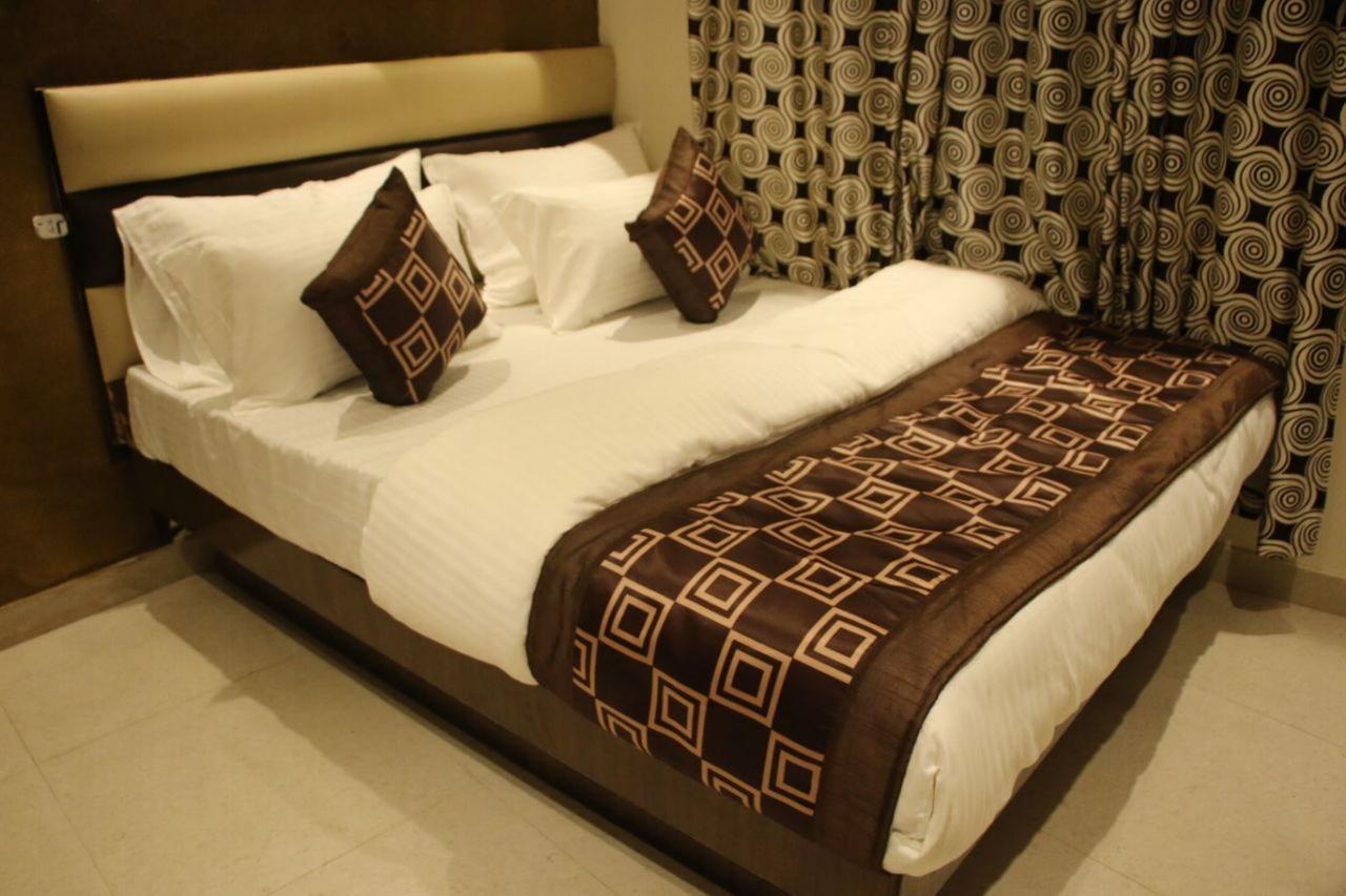 Hotel Snow White Inn Neu-Delhi Exterior foto
