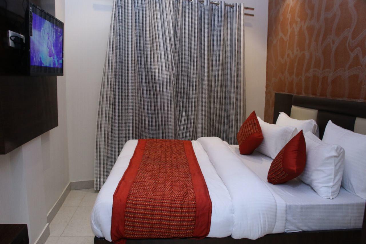 Hotel Snow White Inn Neu-Delhi Exterior foto