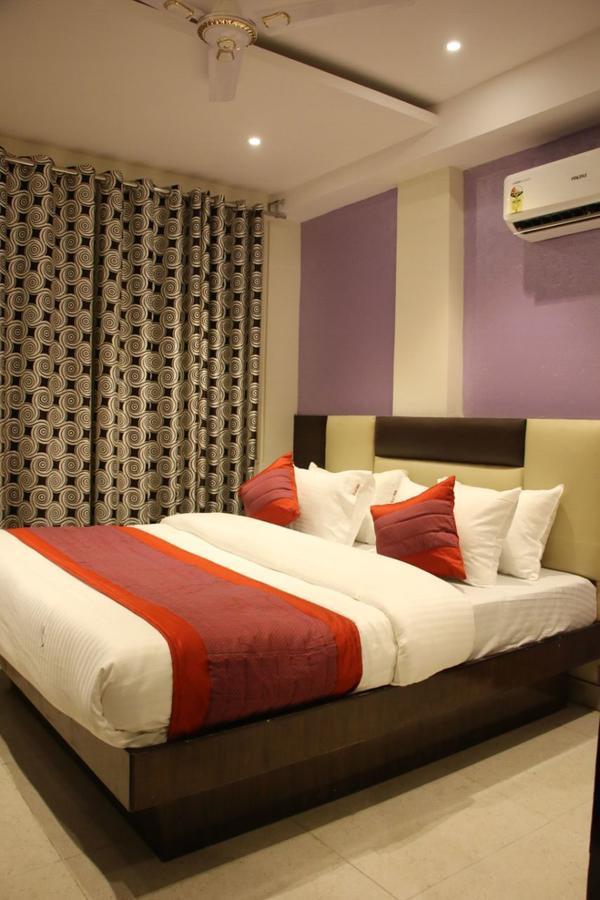 Hotel Snow White Inn Neu-Delhi Exterior foto