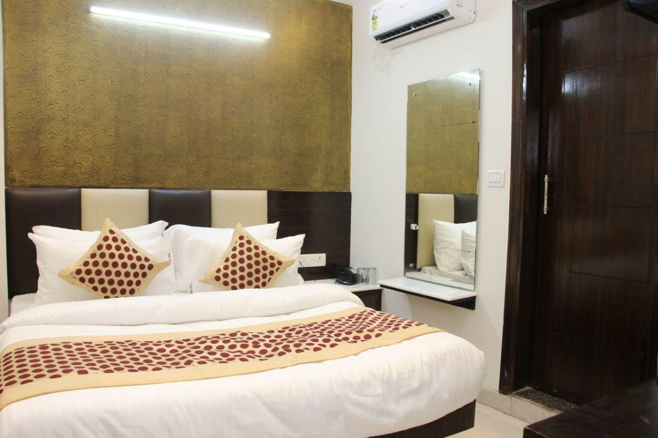 Hotel Snow White Inn Neu-Delhi Exterior foto